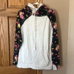 Ampersand Avenue Floral Doublehood